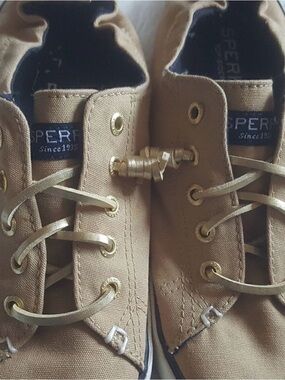 Sperry Topsider Seacoast Tan Canvas Lace-Up Sneakers- Size 7